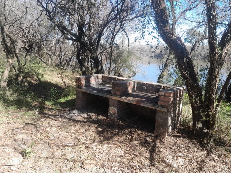 2 Bedroom Property for Sale in Viljoenskroon Free State